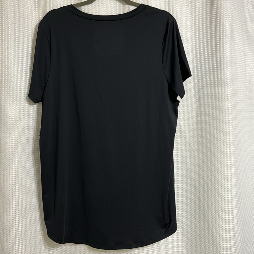 NWT Womens Marvel black Spider-Man tee. Size 12 - Picture 2 of 6